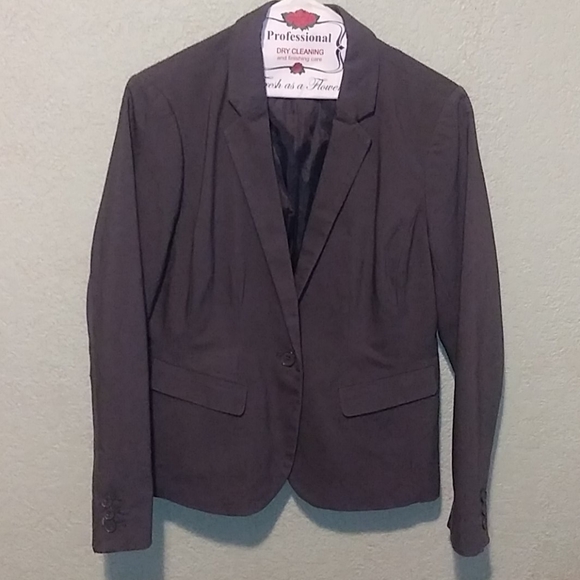 Blazer - Picture 1 of 2
